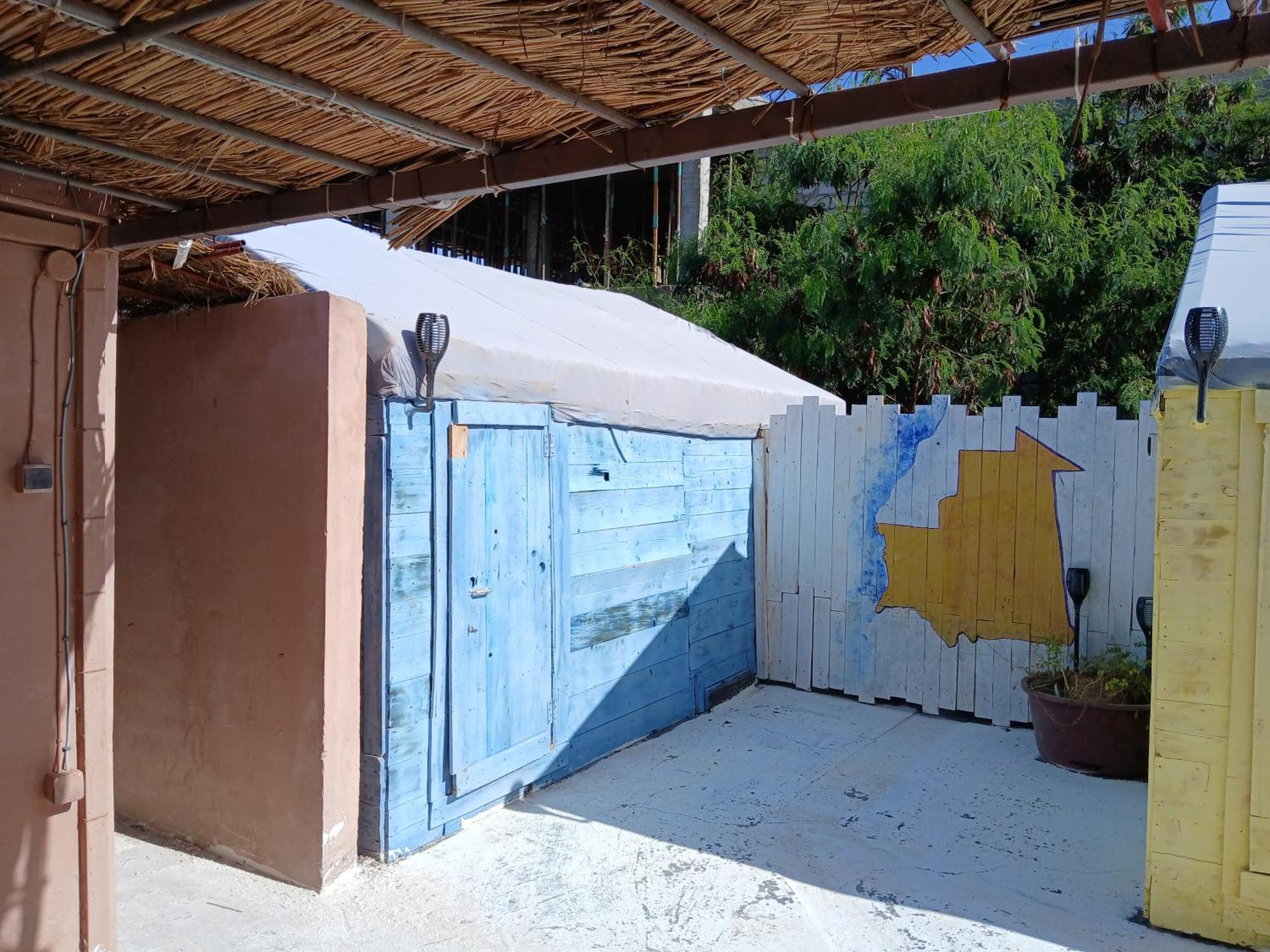 "Par 4 Chemins" - Atypical Stopover Nouakchott Ngoại thất bức ảnh