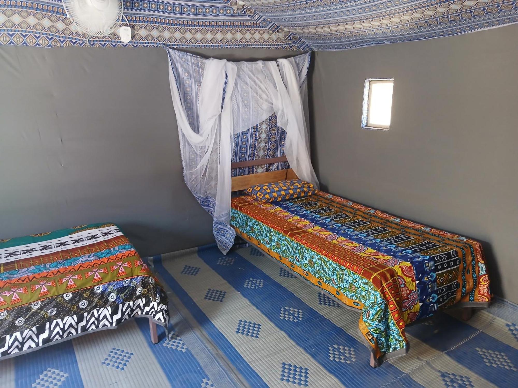"Par 4 Chemins" - Atypical Stopover Nouakchott Ngoại thất bức ảnh