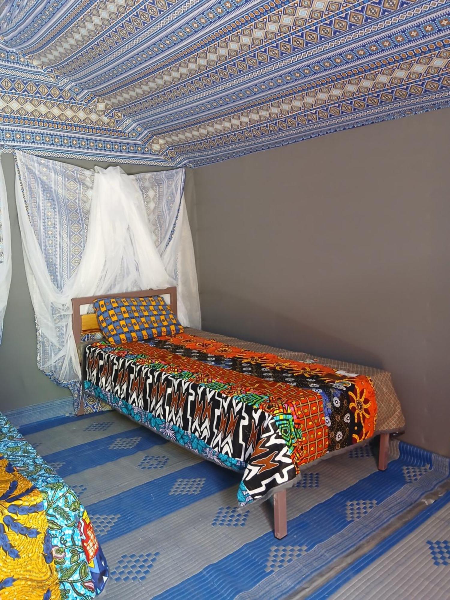 "Par 4 Chemins" - Atypical Stopover Nouakchott Ngoại thất bức ảnh