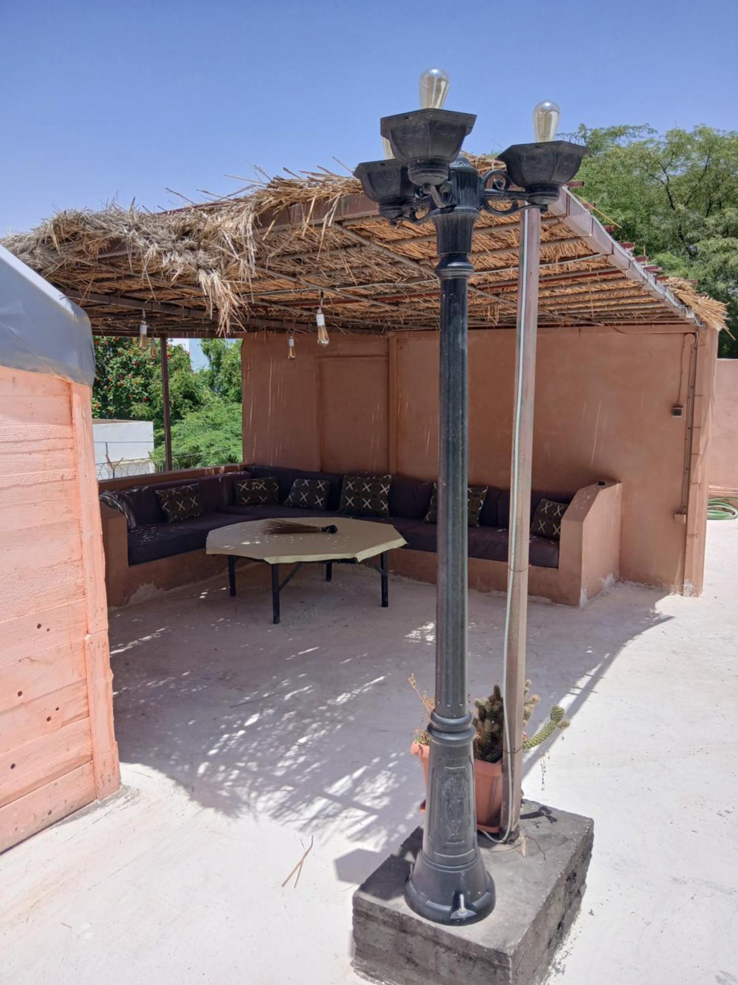 "Par 4 Chemins" - Atypical Stopover Nouakchott Ngoại thất bức ảnh