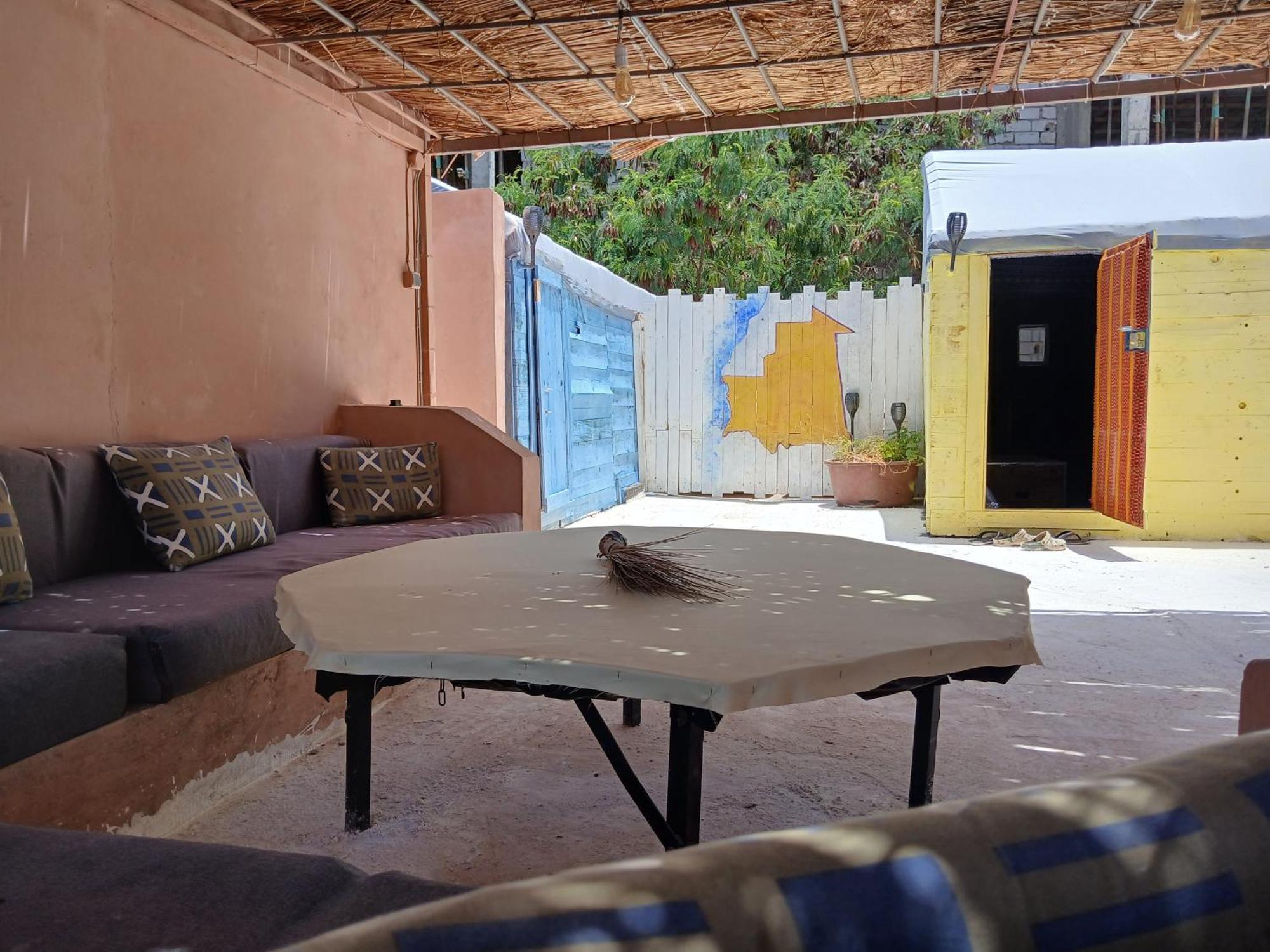 "Par 4 Chemins" - Atypical Stopover Nouakchott Ngoại thất bức ảnh