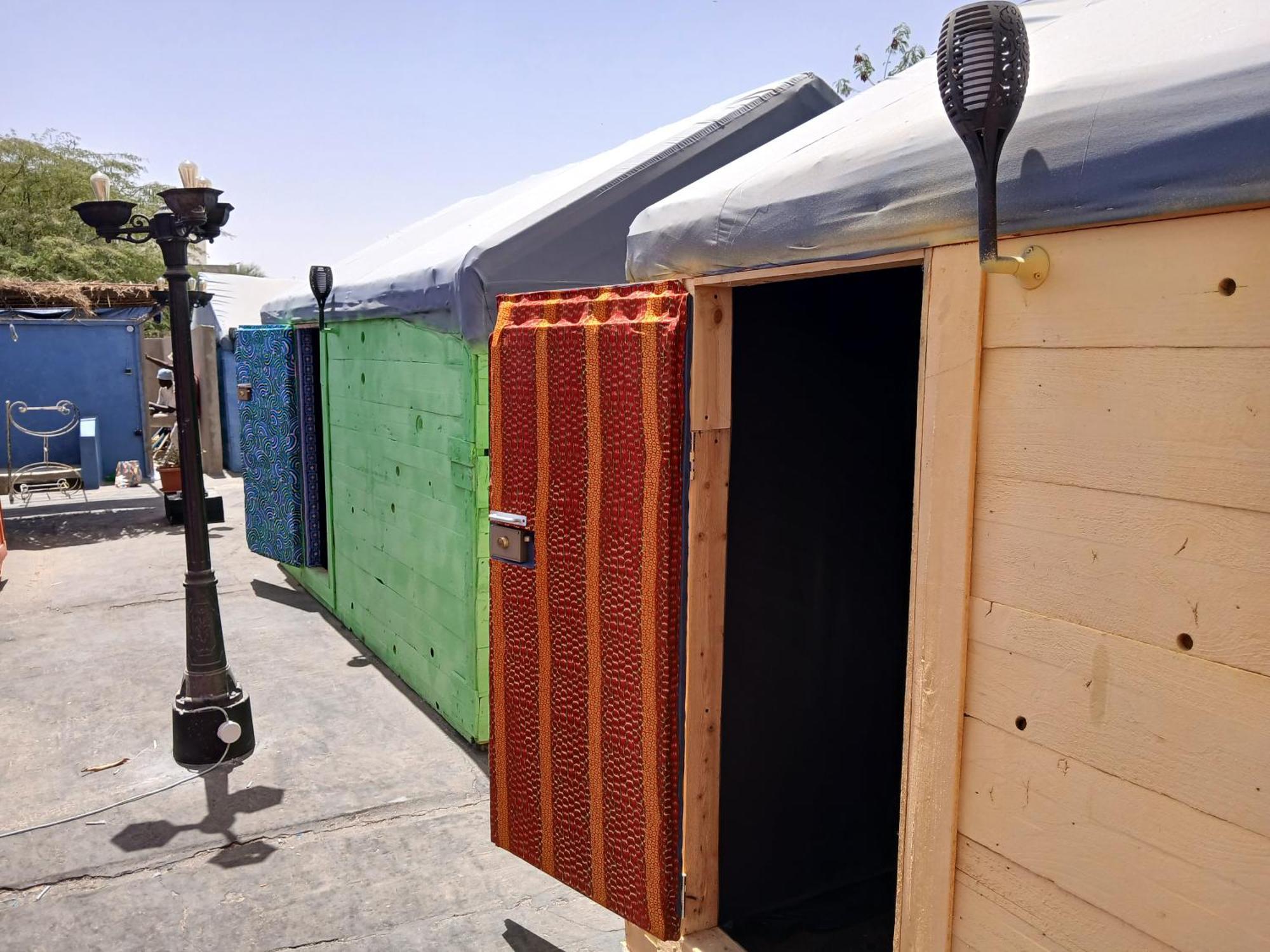 "Par 4 Chemins" - Atypical Stopover Nouakchott Ngoại thất bức ảnh